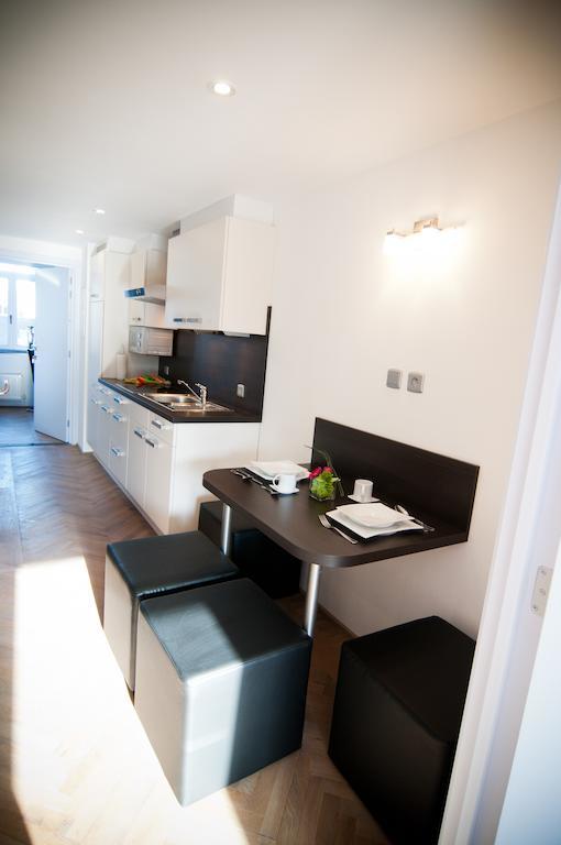 De Maasnacht Apartment Maaseik